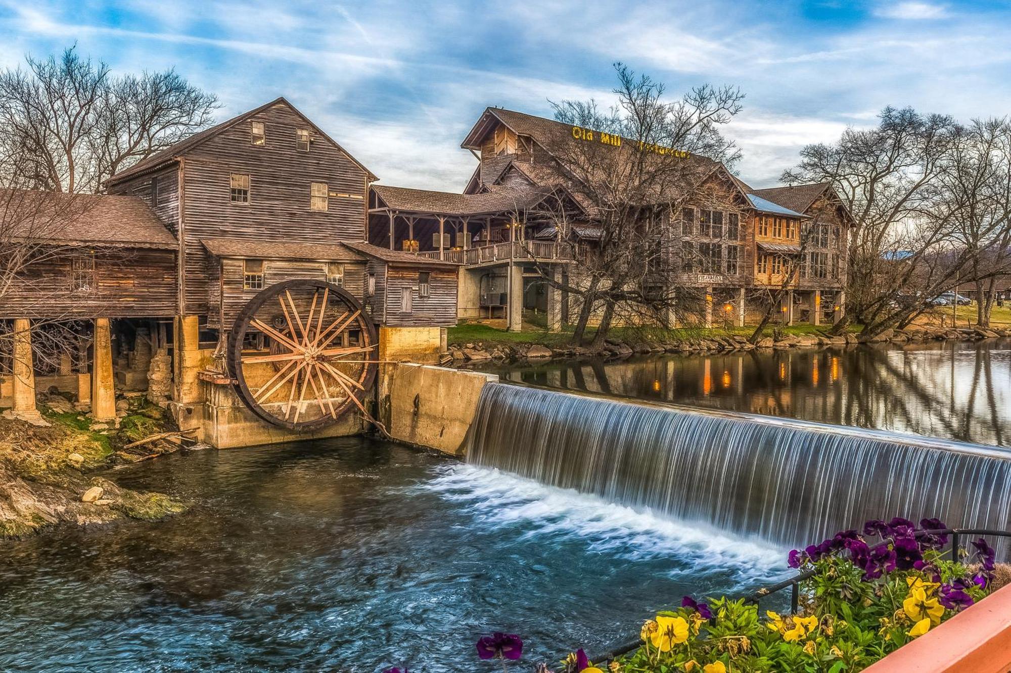 Hillbilly Highrise Villa Pigeon Forge Eksteriør bilde